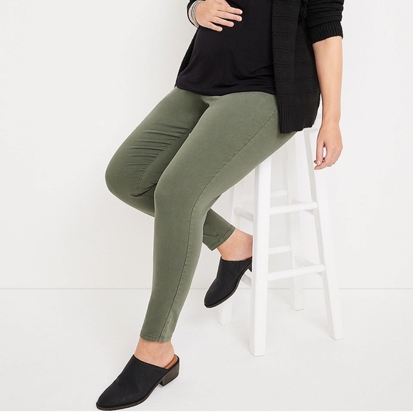 Plus Size Over The Bump Colored Maternity Jegging - Picture 3 of 4